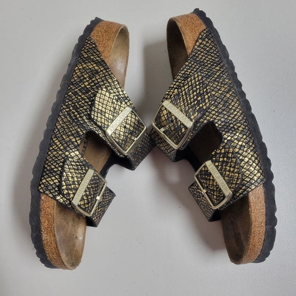 Birkenstock Arizona Shiny Pithon Sandals. - Picture 5 of 10